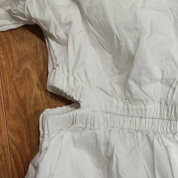 Old Navy White Casual Mini Dress - Picture 2 of 7